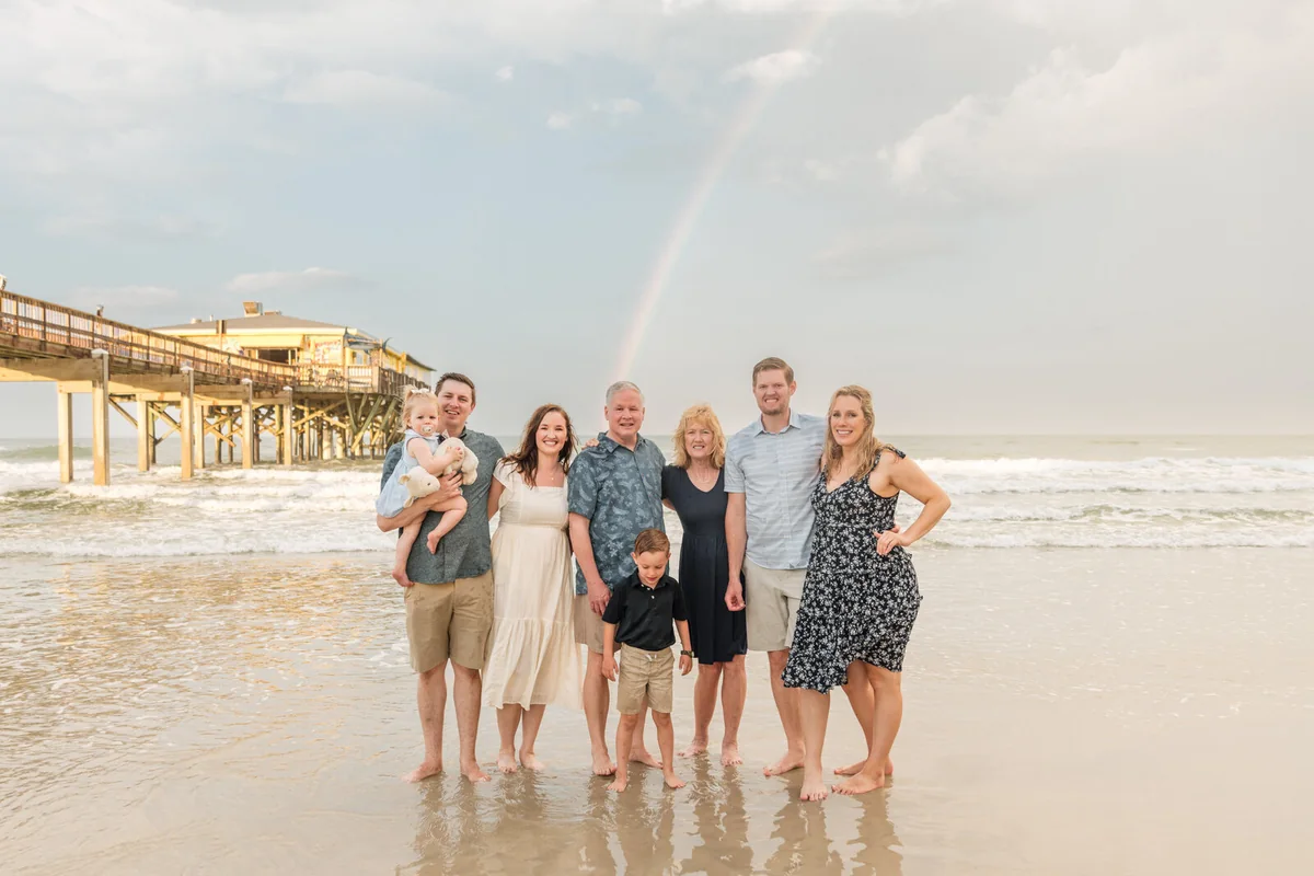 Coastal family portrait setting in Ponce Inlet